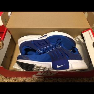 Blue Nike Presto’s